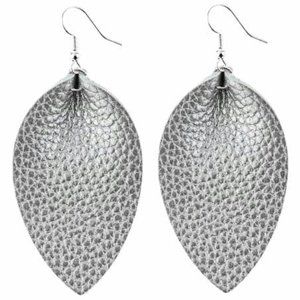 Handmade Vegan Leather Leaf Dangle Set NWT
